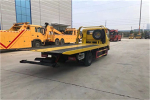 姚家园非事故拖车