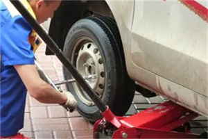 姚家园附近拖车24小时服务热线电话